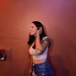 Meet your Posher, Jewel